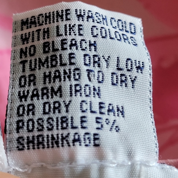 Lilly Pulitzer Womens RARE Pink Lions Pattern Capri Pants size 2 Chino - Picture 4 of 4